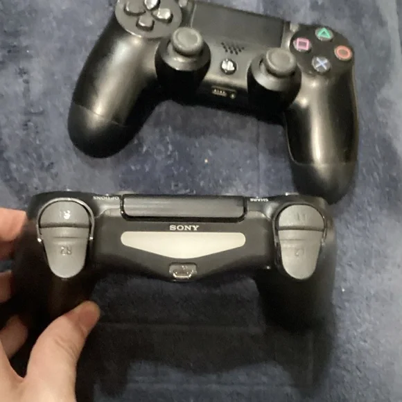 Preowned Not Tested Sony Original DualShock 4 Controllers - Black Pair - Picture 5 of 13